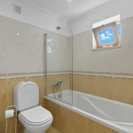 Surf - 3 Bedrooms - Sea View 펜션